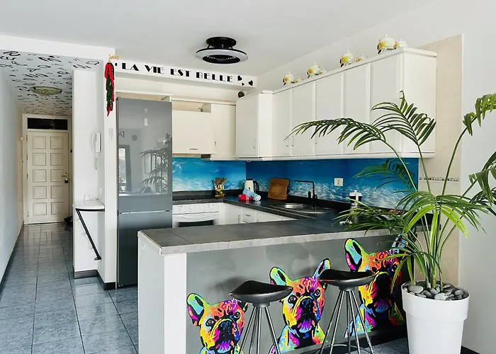 Pambnb - Chic Beachside *